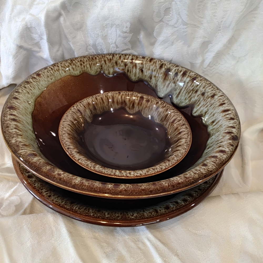 Elegant Brown and Cream Serveware Set